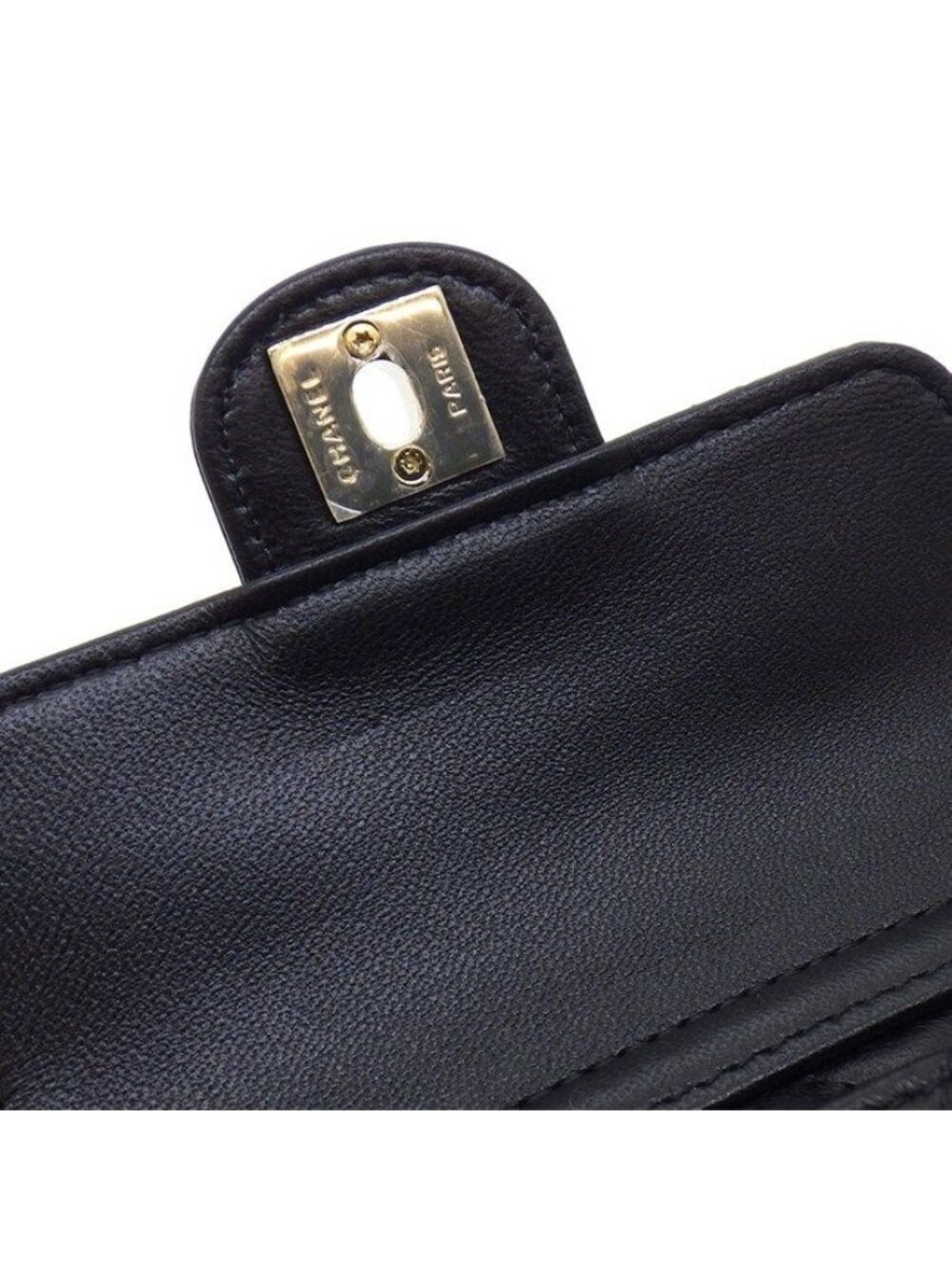 Chanel Shoulder Bag Quilted Heart Chain Onwards Black Bordeaux Lambskin - Picture 8 of 11